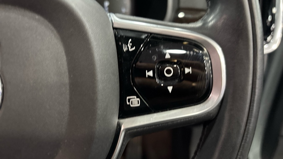 Used Volvo S90 2016 for sale - 76229266: Photo 24