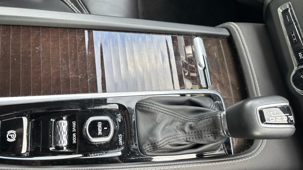 Used Volvo S90 2016 for sale - 76229266: Photo 30