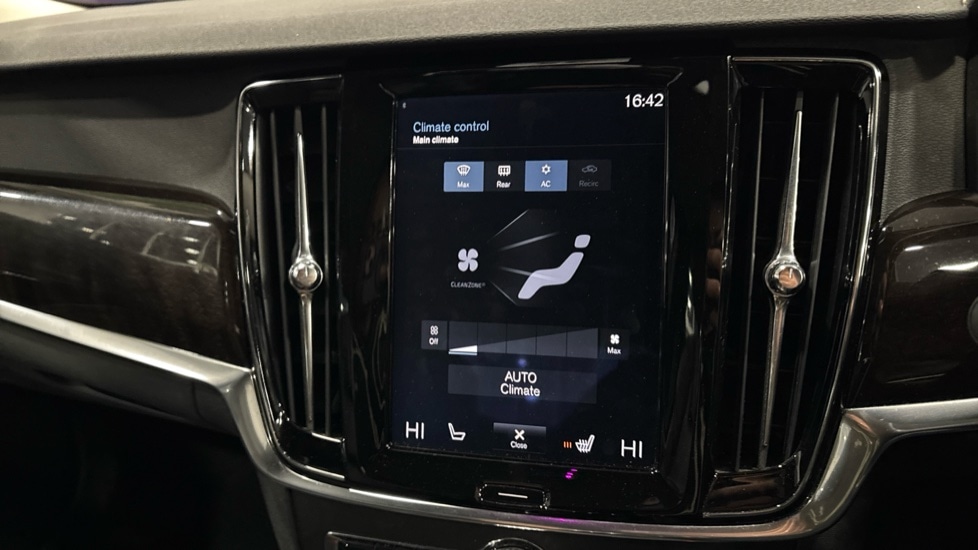 Used Volvo S90 2016 for sale - 76229266: Photo 36
