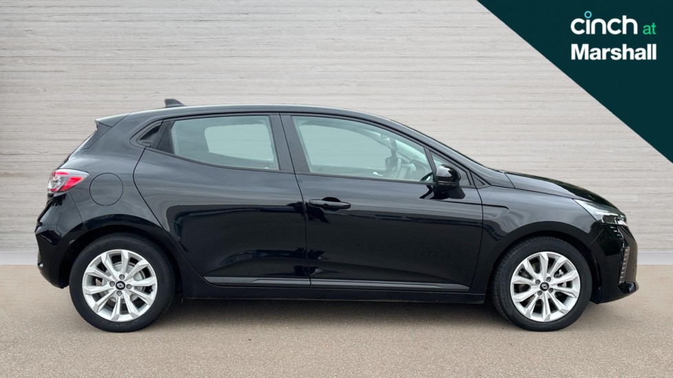 Used Renault Clio 2024 for sale - 76183942: Photo 2