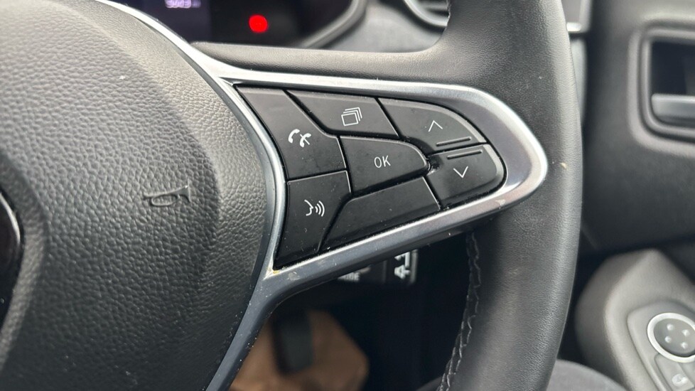 Used Renault Clio 2024 for sale - 76183942: Photo 24