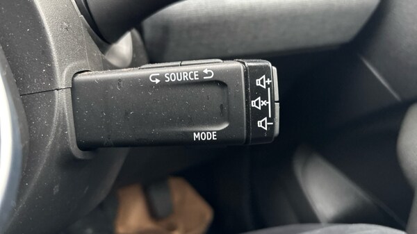 Used Renault Clio 2024 for sale - 76183942: Photo 40