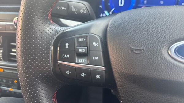 Used Ford Focus 2022 for sale - 76190967: Photo 41