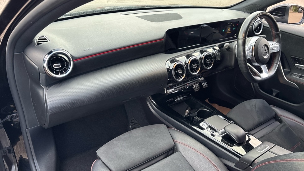 Used Mercedes-Benz A-Class 2019 for sale - 76434807: Photo 10