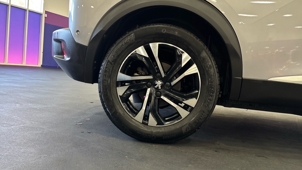 Used Peugeot 2008 2021 for sale - 76861835: Photo 19