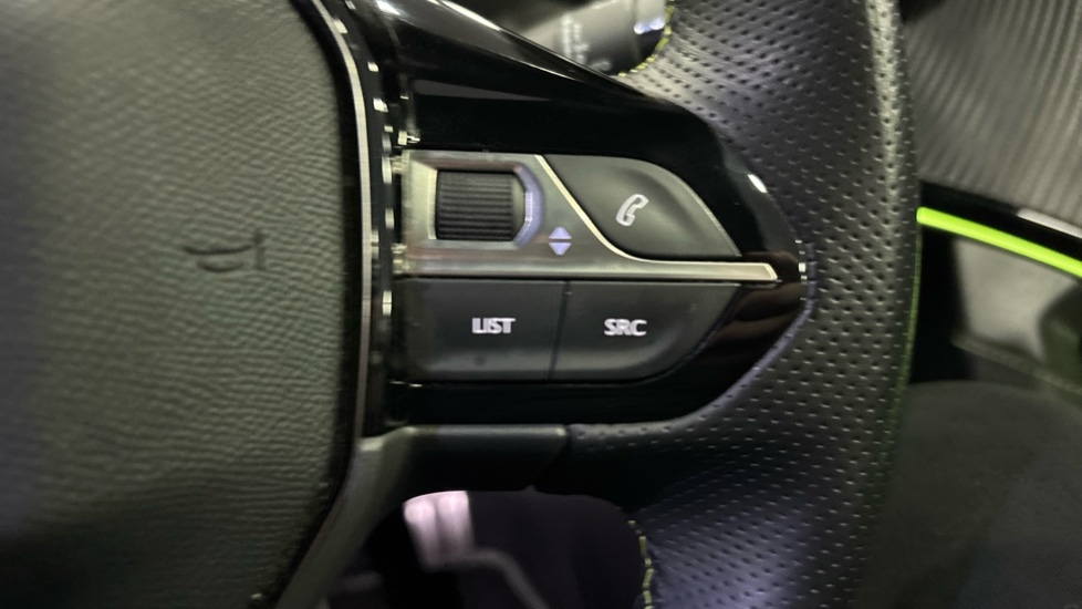 Used Peugeot 2008 2021 for sale - 76861835: Photo 24