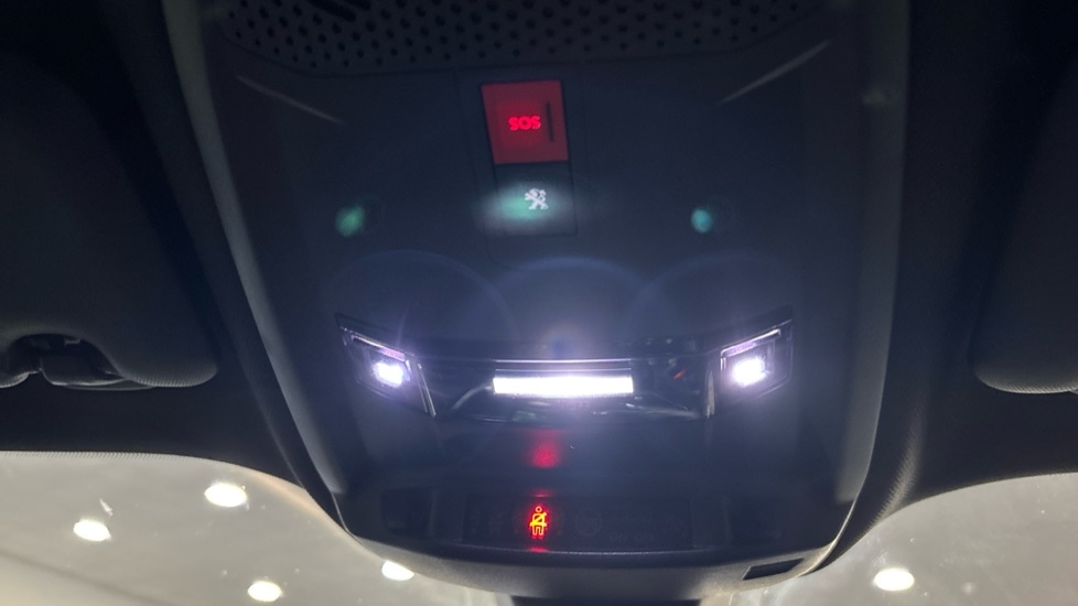 Used Peugeot 2008 2021 for sale - 76861835: Photo 33