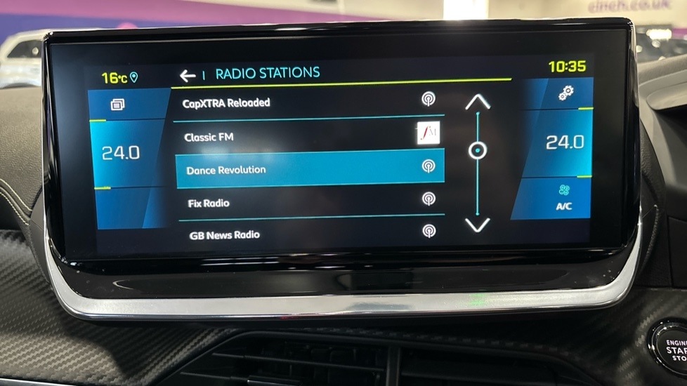 Used Peugeot 2008 2021 for sale - 76861835: Photo 37