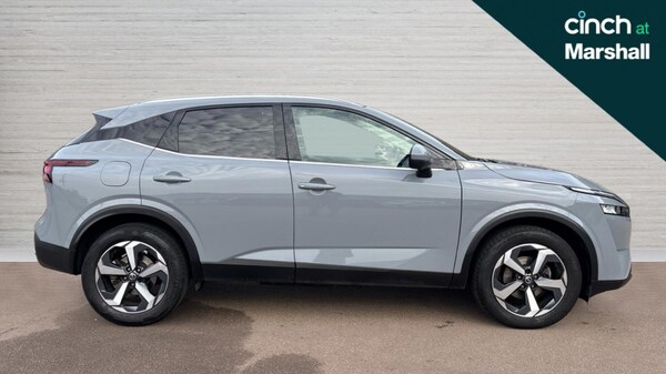 Used Nissan Qashqai 2022 for sale - 76079461: Photo 2