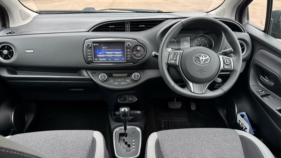 Used Toyota Yaris 2020 for sale - 76595278: Photo 11