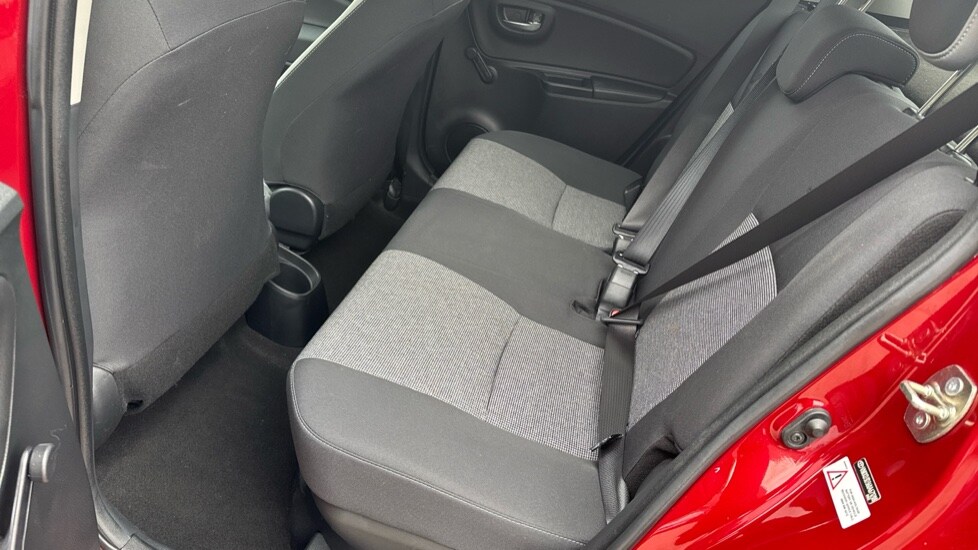 Used Toyota Yaris 2020 for sale - 76595278: Photo 14