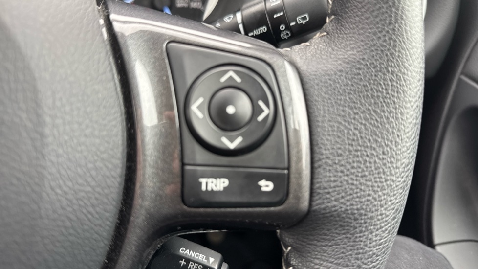 Used Toyota Yaris 2020 for sale - 76595278: Photo 24