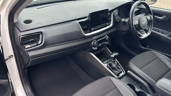 Used Kia Stonic 2022 for sale - 76124561: Photo 10
