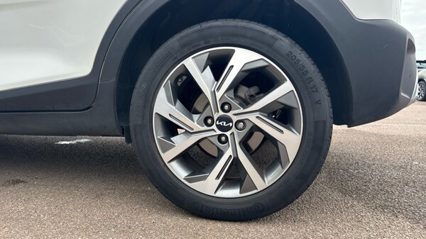 Used Kia Stonic 2022 for sale - 76124561: Photo 18