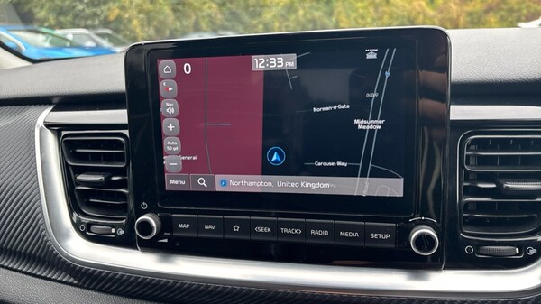 Used Kia Stonic 2022 for sale - 76124561: Photo 29