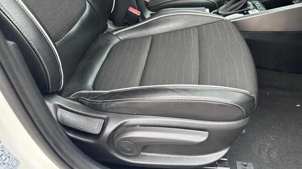 Used Kia Stonic 2022 for sale - 76124561: Photo 34