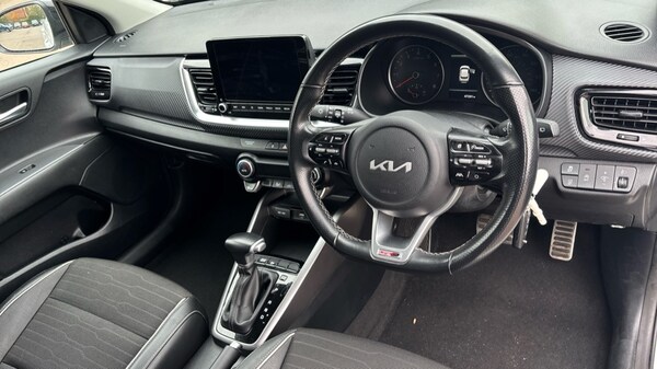 Used Kia Stonic 2022 for sale - 76124561: Photo 9