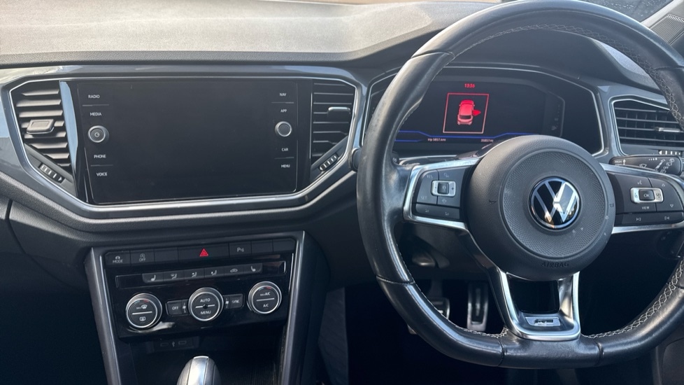Used Volkswagen T-Roc 2021 for sale - 75992808: Photo 12