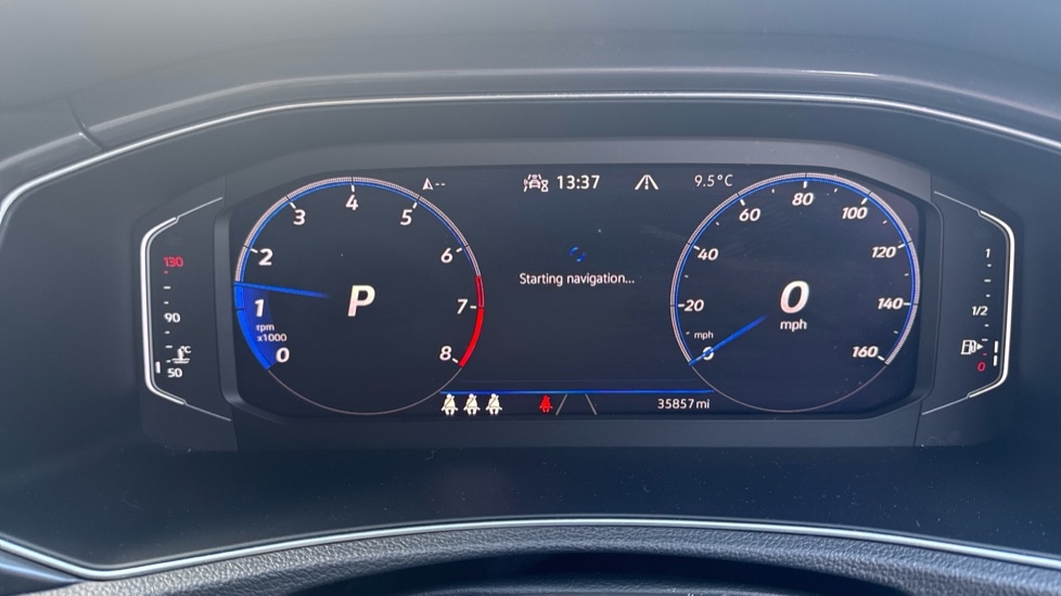 Used Volkswagen T-Roc 2021 for sale - 75992808: Photo 13