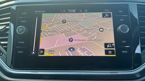 Used Volkswagen T-Roc 2021 for sale - 75992808: Photo 29