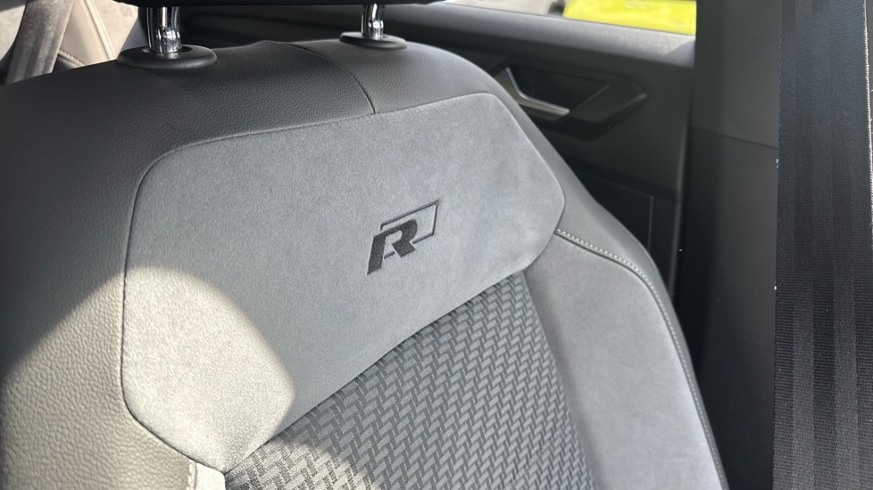 Used Volkswagen T-Roc 2021 for sale - 75992808: Photo 46