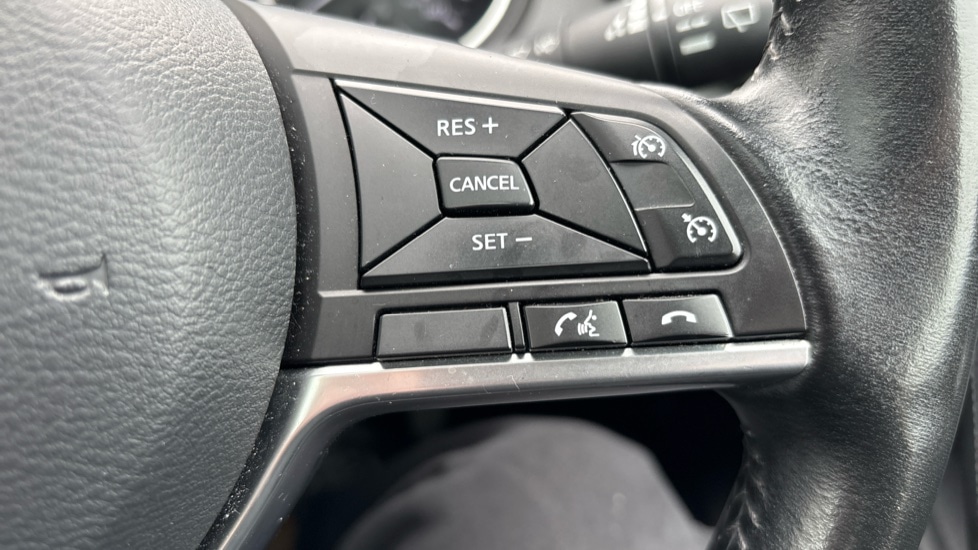 Used Nissan Qashqai 2018 for sale - 76447268: Photo 24