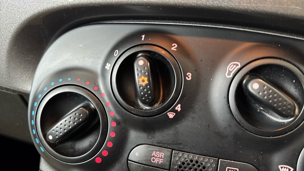 Used Fiat 500 2021 for sale - 75829040: Photo 23