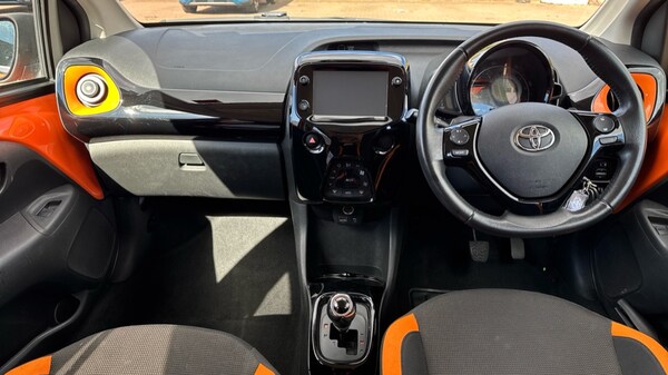 Used Toyota AYGO 2019 for sale - 76008078: Photo 11