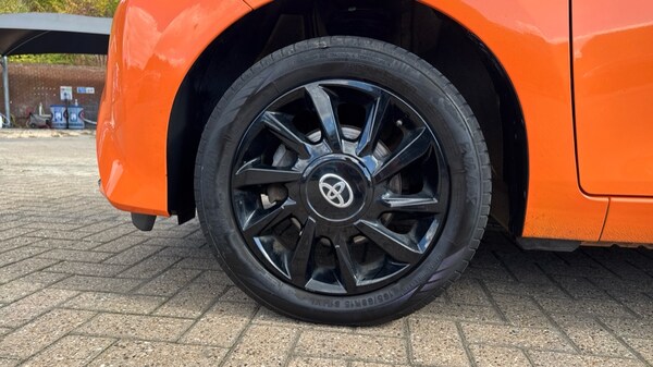Used Toyota AYGO 2019 for sale - 76008078: Photo 17