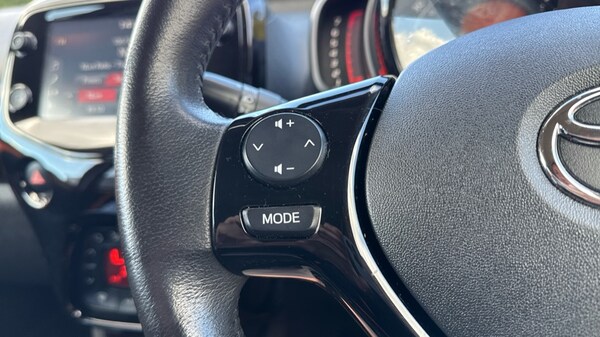 Used Toyota AYGO 2019 for sale - 76008078: Photo 25