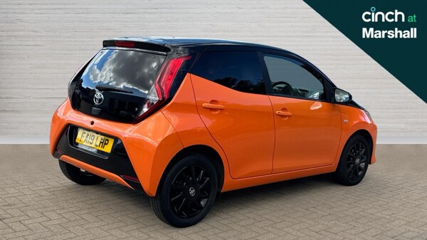 Used Toyota AYGO 2019 for sale - 76008078: Photo 3