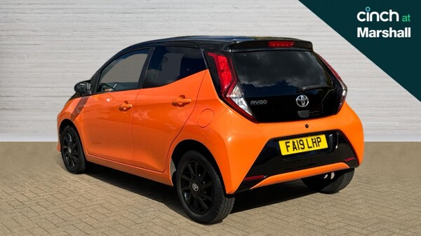 Used Toyota AYGO 2019 for sale - 76008078: Photo 5