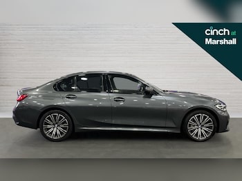 Used BMW 3 Series 2021 for sale - 76709513: Photo