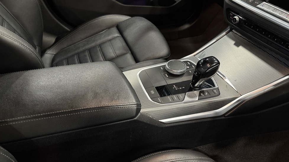 Used BMW 3 Series 2021 for sale - 76709513: Photo 30