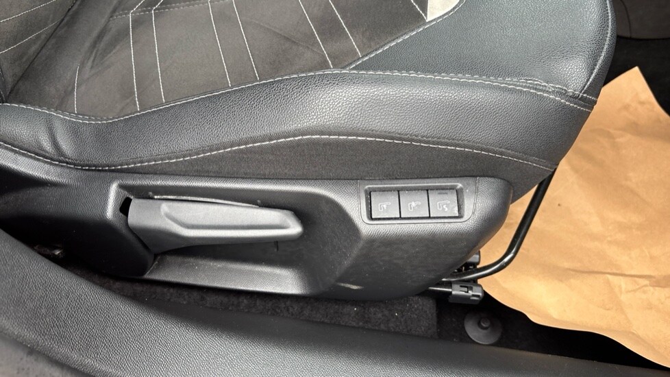 Used Vauxhall Corsa 2023 for sale - 75894847: Photo 34