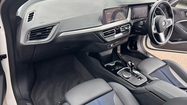 Used BMW 2 Series 2023 for sale - 76130872: Photo 10