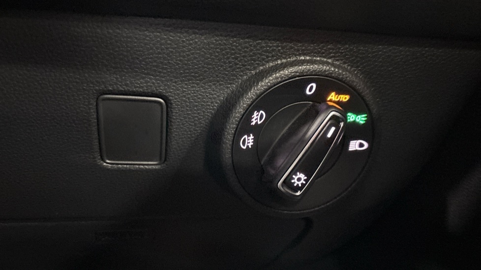 Used SEAT Ateca 2021 for sale - 76623651: Photo 44