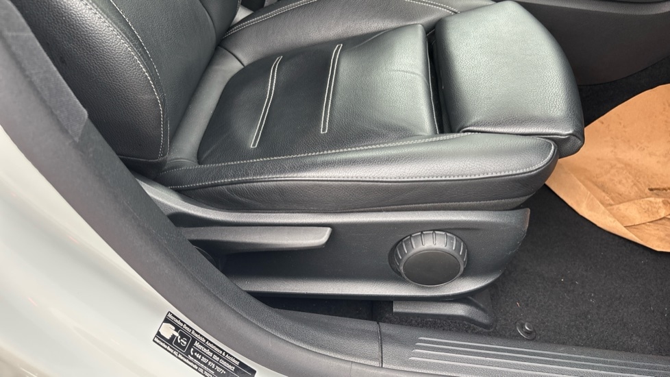 Used Mercedes-Benz CLA 2021 for sale - 76942925: Photo 34