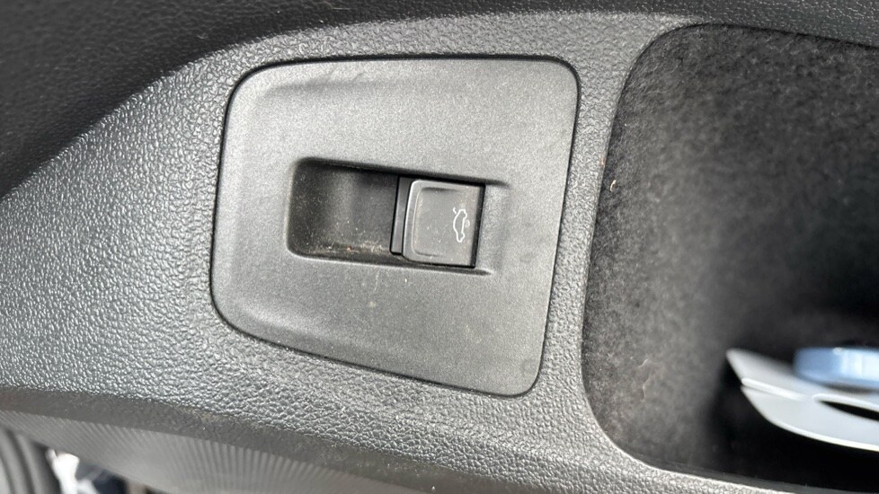 Used Volkswagen Tiguan 2019 for sale - 76079438: Photo 40