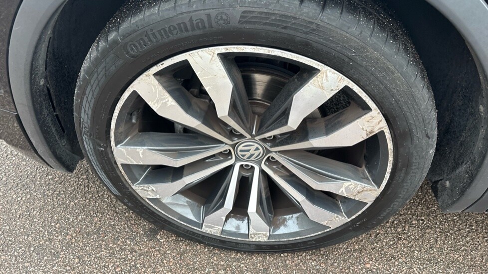 Used Volkswagen Tiguan 2019 for sale - 76079438: Photo 50