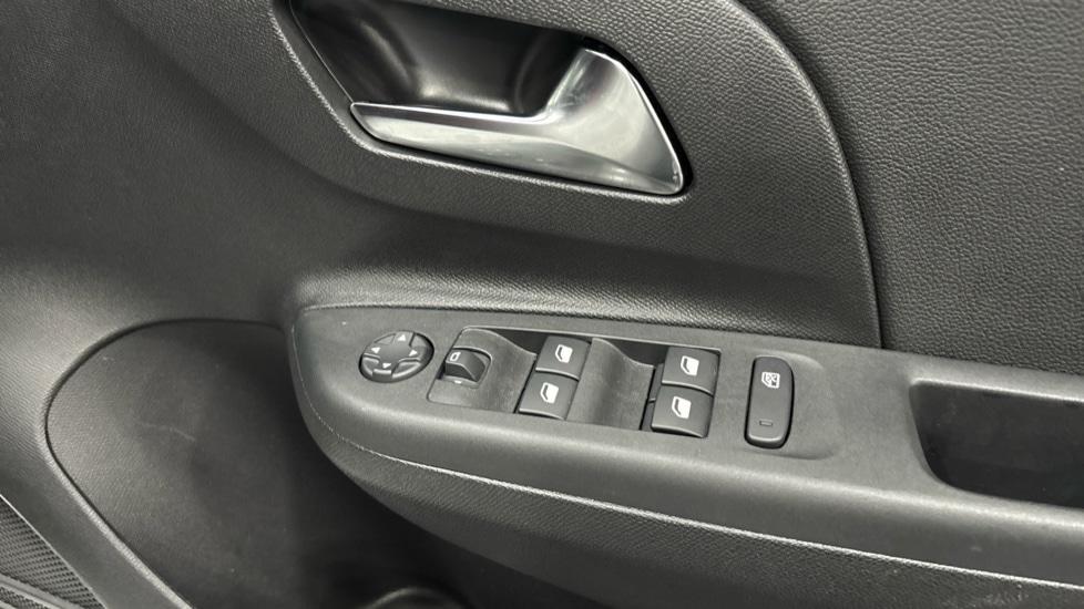 Used Vauxhall Corsa 2023 for sale - 76630094: Photo 32