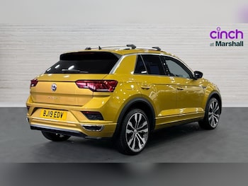 Used Volkswagen T-Roc 2019 for sale - 76817912: Photo
