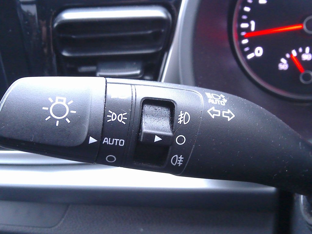 Used Kia Rio 2023 for sale - 77904921: Photo 16