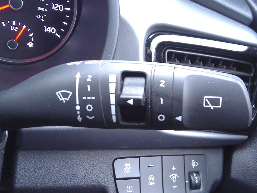 Used Kia Rio 2023 for sale - 77904921: Photo 17