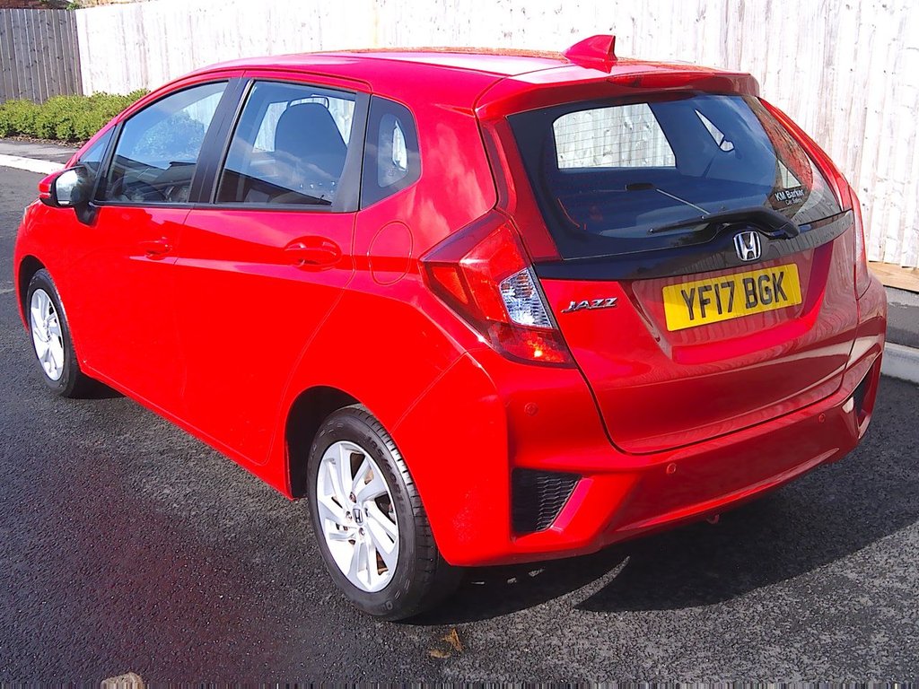 Used Honda Jazz 2017 for sale - 78017837: Photo 4