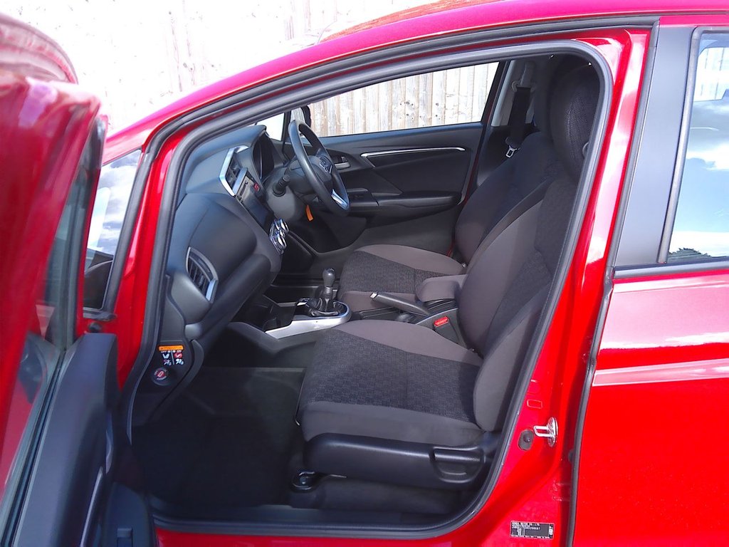 Used Honda Jazz 2017 for sale - 78017837: Photo 7