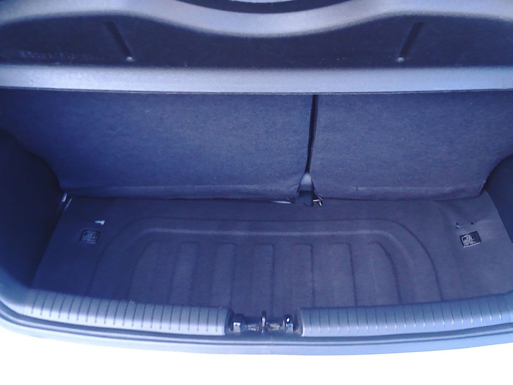 Used Hyundai i10 2018 for sale - 77904922: Photo 32