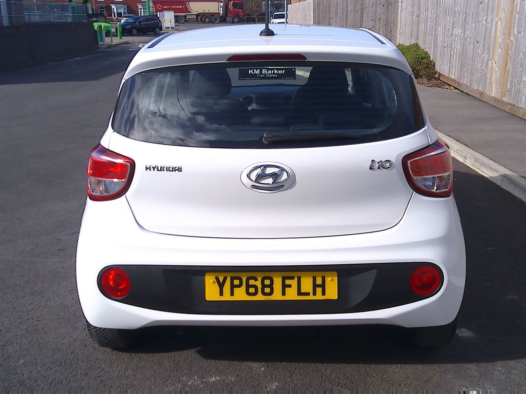 Used Hyundai i10 2018 for sale - 77904922: Photo 34