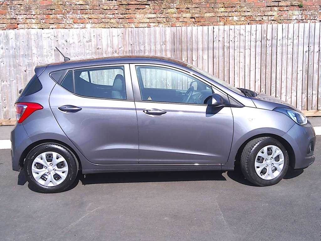 Used Hyundai i10 2015 for sale - 78167542: Photo 28