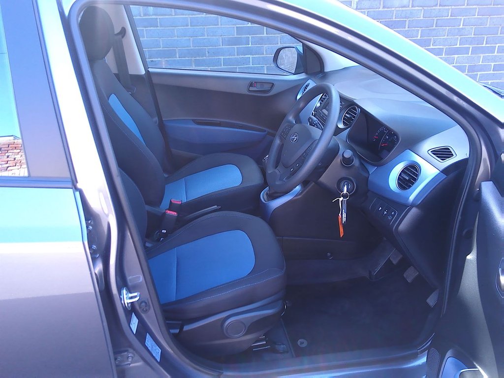 Used Hyundai i10 2015 for sale - 78167542: Photo 5